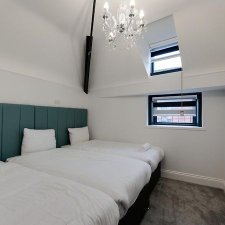 Temple Court Cavern Quarter Apartments By Happy Days Liverpool Eksteriør billede