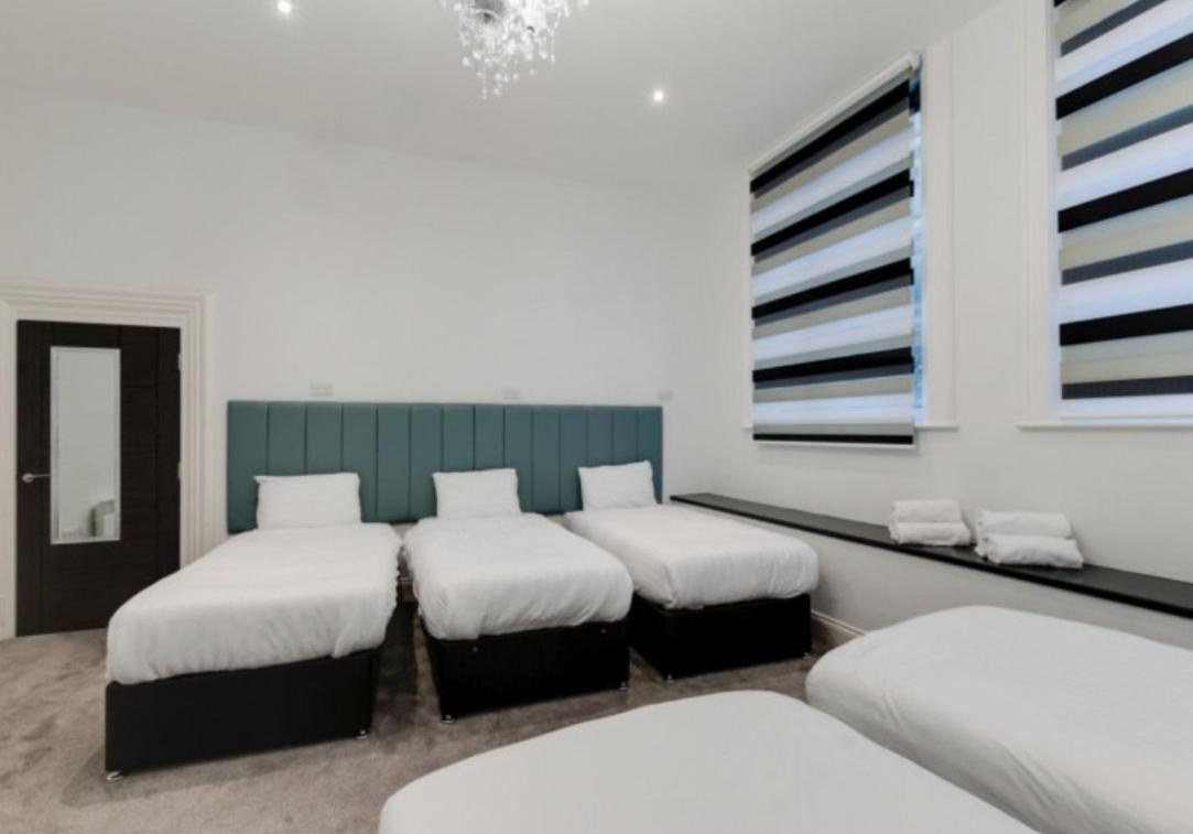 Temple Court Cavern Quarter Apartments By Happy Days Liverpool Eksteriør billede