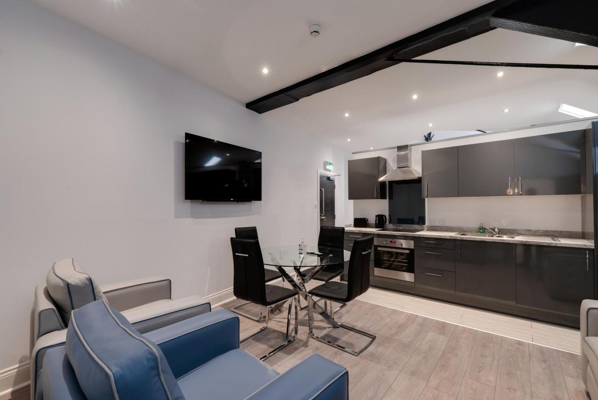Temple Court Cavern Quarter Apartments By Happy Days Liverpool Eksteriør billede