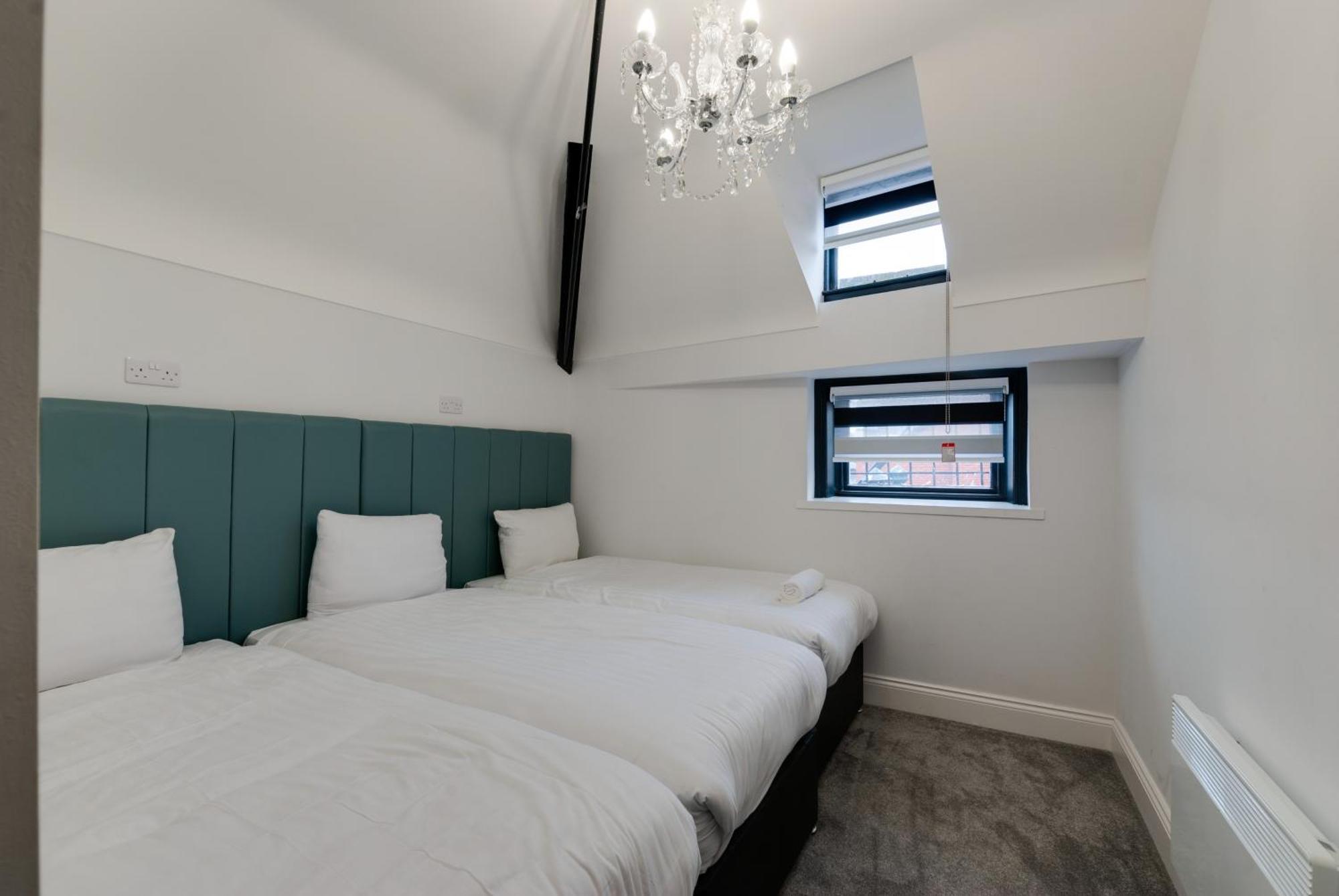 Temple Court Cavern Quarter Apartments By Happy Days Liverpool Eksteriør billede