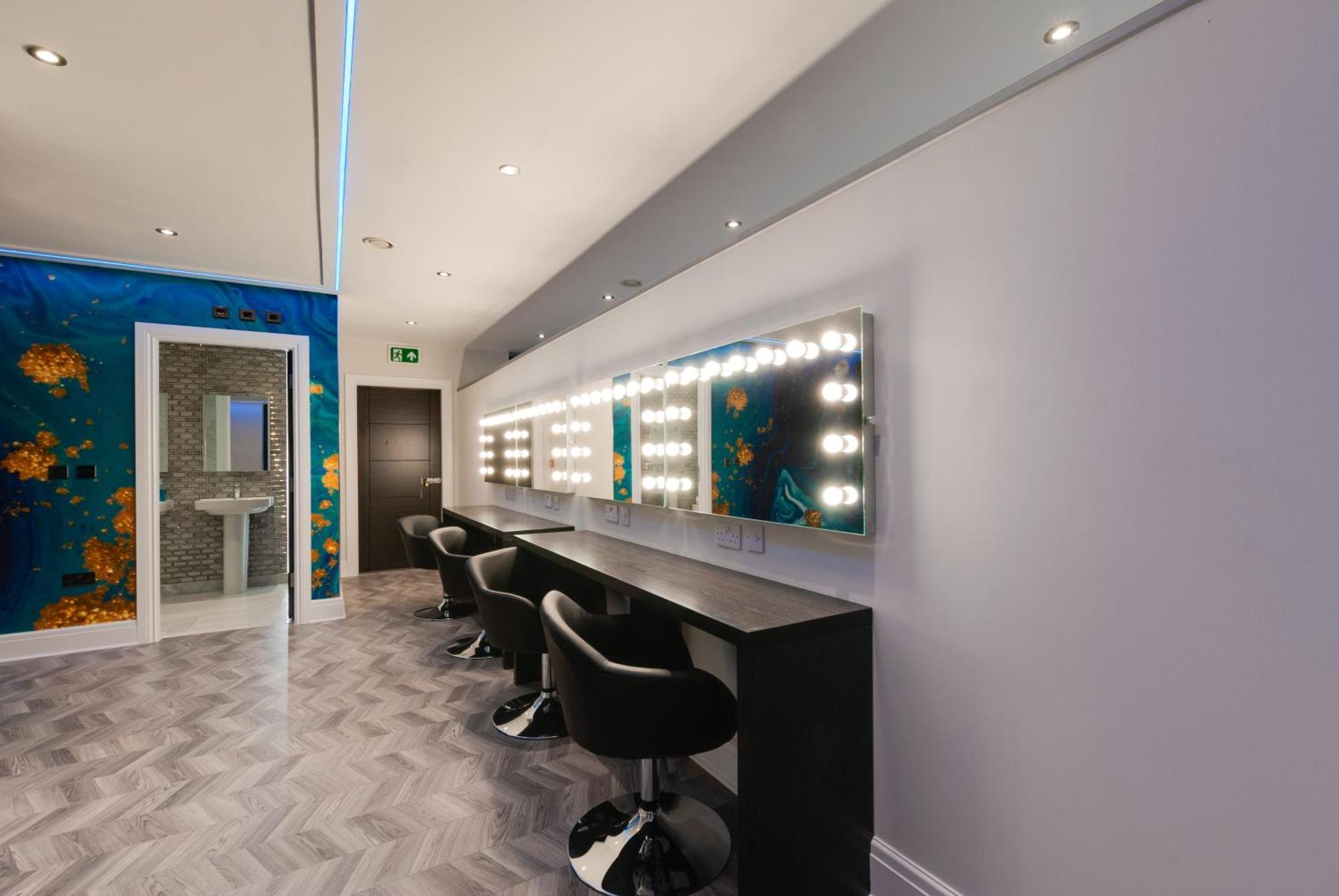 Temple Court Cavern Quarter Apartments By Happy Days Liverpool Eksteriør billede